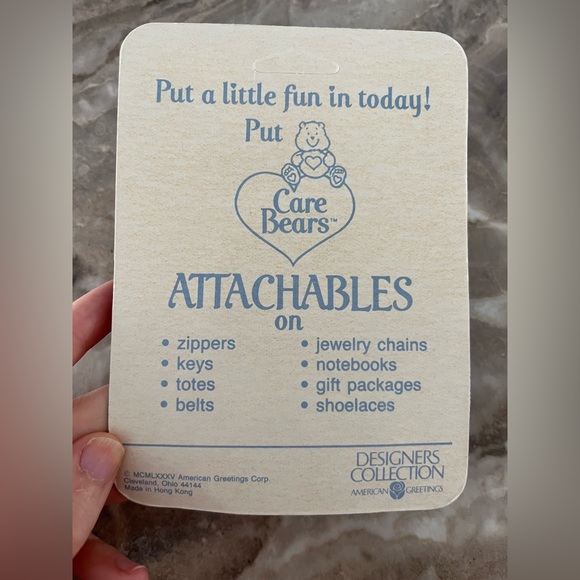 1985 Care Bears Tenderheart Bear Keychain - Picture 2 of 2